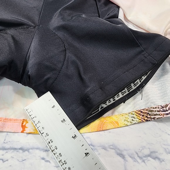 Terry Cycling WOMENS SZ M Bike Wrap Skirt Skort Pink Hula Girl Print VINTAGE Y2K - Picture 6 of 15